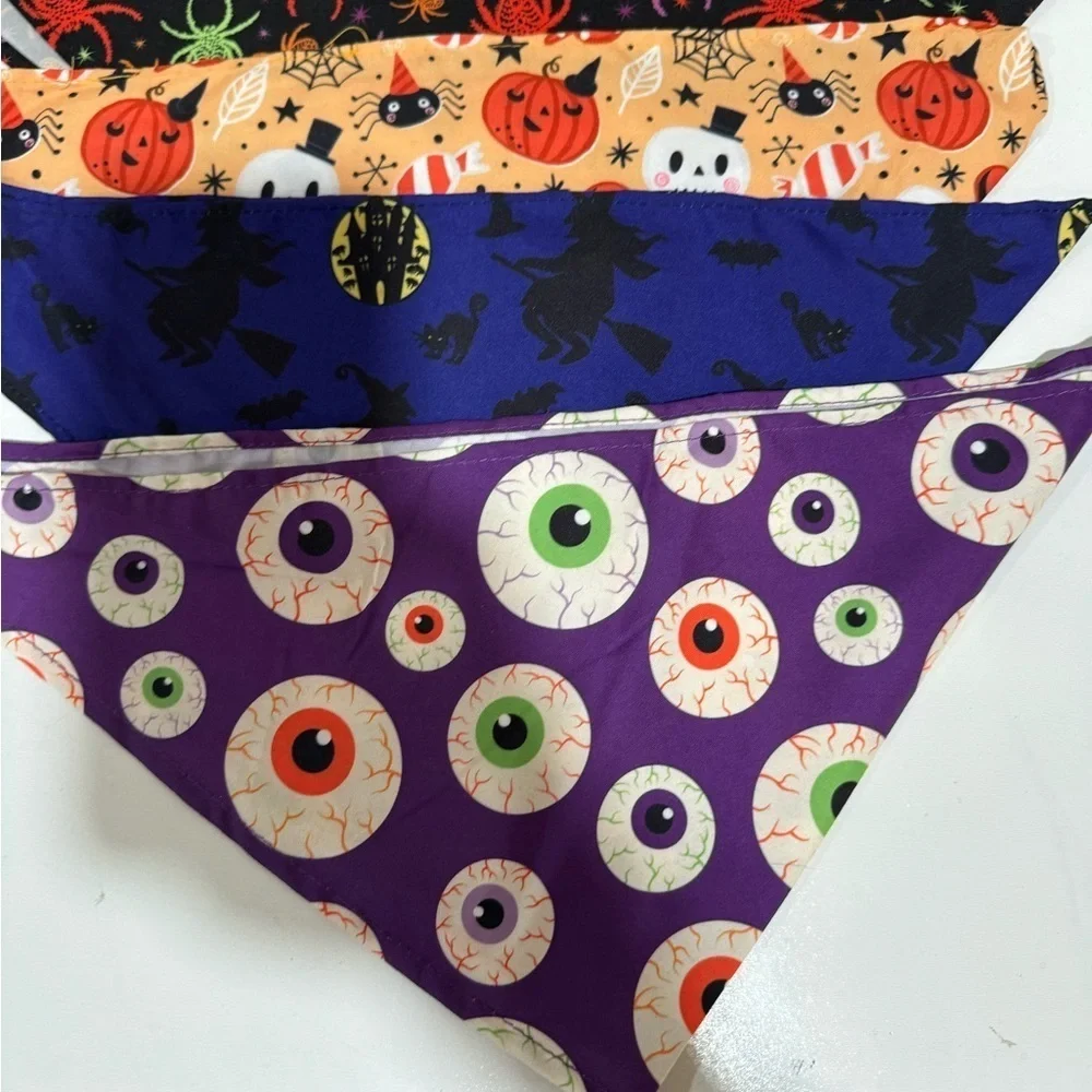 SANWUTA  Halloween Dog triangle Bandanas set of 10 Halloween print size XL